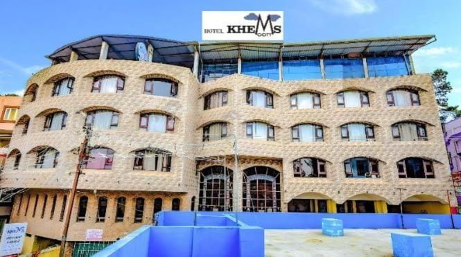 Devi Enterprises - Hotel Khems อูตี ภายนอก รูปภาพ